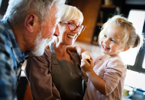 8 ways to be a positive influence on your grandchildren